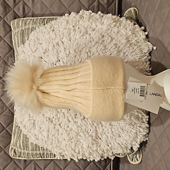 Adrienne Landau Hat - Picture 6 of 12